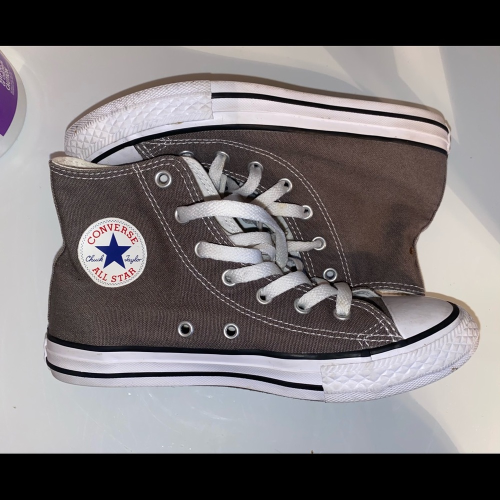 KIDS CONVERSE